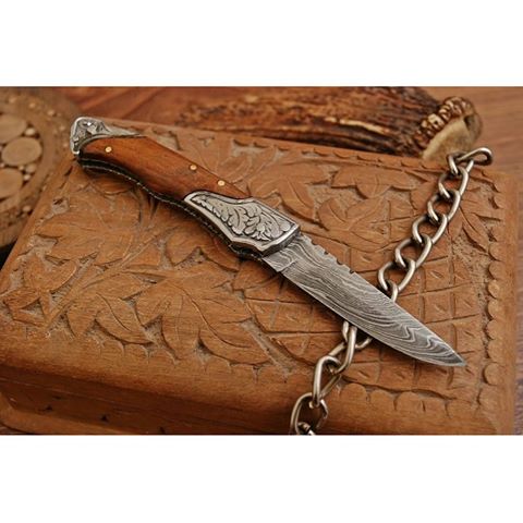 20$ #sevans #online #shoppingonline #knifeporn #knifecommunity #fashion #saida #love #sexy #dubai #womenswear #hunting #edc #customknife #knifemaking #knifesale #stylish #customknives #handmadeknives #sword #kitchenknife #fishing #bladesmith #egyptiancotton #baalbek #style #art #bags #blacksmith #usa