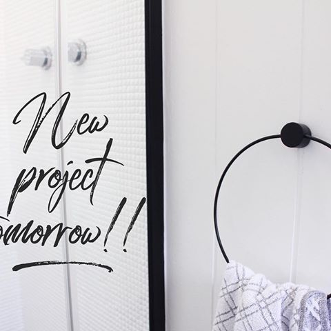 Ohh we have had the best break and are raring to go tomorrow! Whilst the boys start prep for new projects I can’t wait to share a new finished project that includes a savvy renovating couple!