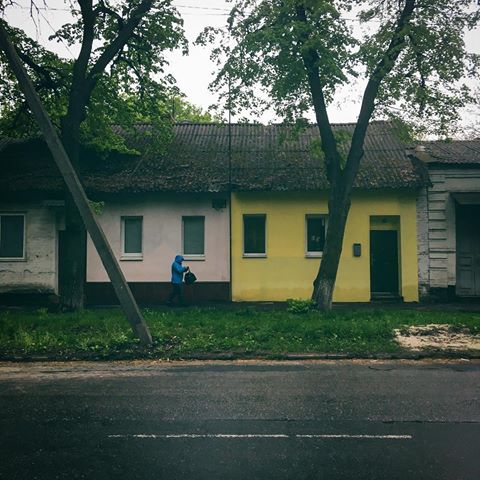 В кожній голові вирують свої думки. Деякі дії пояснюються тільки з точки зору людини, яка їх робить. .
.
.
.
.
# полтава #дощ #пушкіна #вулиця #весна #kindrat #poltava