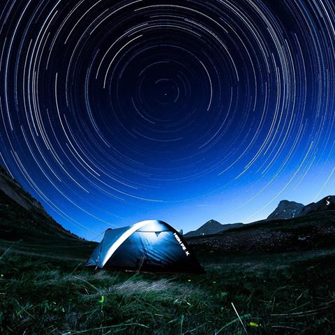 Photo of the Day: Thanks for the camping inspo, @mickarts. ✨
•
Learn how to take #StarTrails with your #GoPro on the Inside Line. Link in bio.
•
•
•
@GoProFR #GoProFR #NightPhotography #StarTrail #CampsiteGoals #OptOutside