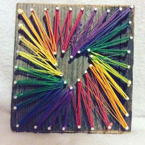 TBT! First string art that I made over a year ago! Have a nice day!🌞 #art #artistsoninstagram #entrepreneur #smallbusiness #kidentrepreneur #handmade #stringart #custom #unique