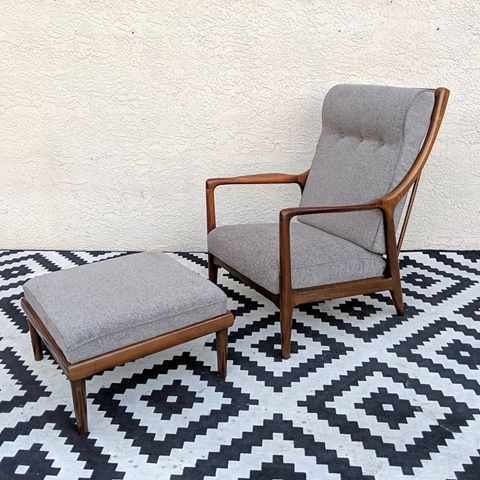 Jamestown lounge Co  reclining chair no 657  for there Americian casual line with  foot stool freshly reupholstered in gray tweed . Dm for pricing #midcenturymodern #designer #midcenturypinellas #gulfport #walnut #atomic  #danishdesign  #historickenwood # #bradenton #southtampa #seminoleheights #downtownstpete #jamestownlounge #atomicranch #Dwell #orlando #eamesera #pittsburgh  #nyc #losangeles #chicago #atomicliving #radharborvintage