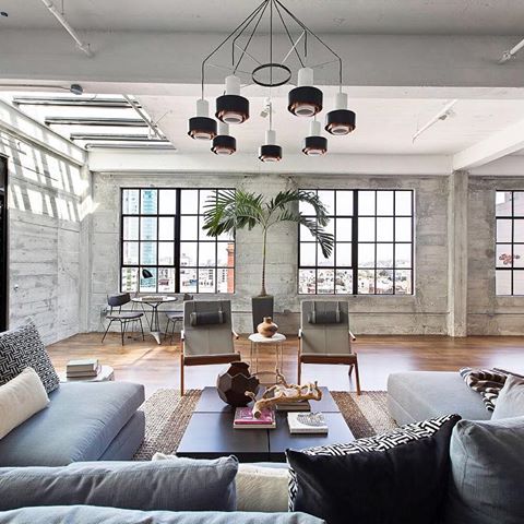 Century-old industrial heritage meets modern SOMA living. 🖤 With hand-laid plastered walls, warehouse-style windows, designer kitchen & baths, iconic fire escape stoops, and rooftop patio, there is character everywhere you look.
.
.
.
#realestate #interiors #houses #luxuryhomes #listings #mansion #realtor #realestateagent #luxuryrealestate #sanfrancisco #california #agentsofcompass #sanfranciscorealestate #bayarea #northerncalifornia #norcal #soma #cityliving #industrialdesign #loft #loftstyle