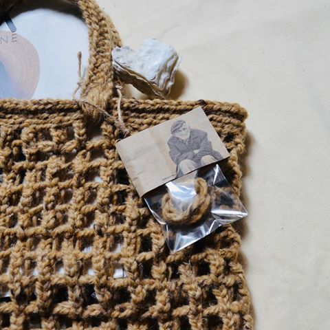panier handmade , laine des pyrennés 🌊 produit en Bretagne
#maisondumonde #natureinspired#natural #madeinfrance#basket #virginwool#organic#instadecor ##homestyle #boho#mom#totebag