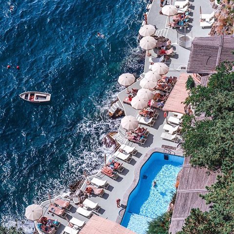 The rocky coastline of Amalfi, Italy... (📷 @nastasiaspassport) Follow @tasteinhotels for more luxury travel inspiration. #tasteinhotels?
?
⚲ Hotel Santa Caterina, Amalfi, Italy  @hotel_santa_caterina ?
?
Selected by @nodestinations