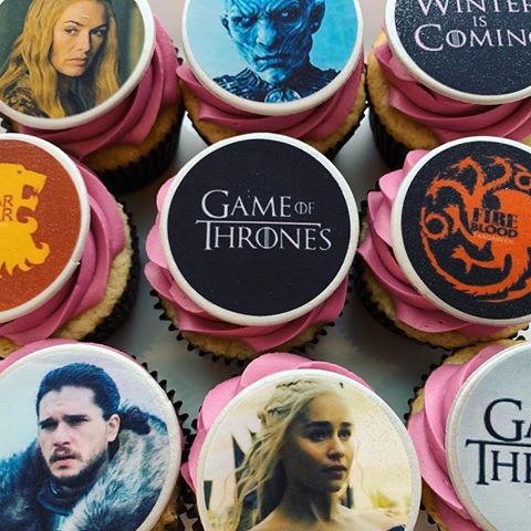 Happy Game of Thrones day!!! Preparing for a huge episode tonight with these custom cupcakes! •
•
•
•
•
•
#gameofthrones #cupcakes #cupcakestagram #cupcakesofinstagram #eeeeeats #nyceats #westchestereats #foodie #wiltoncakes #fondant #westchestermagazine #westchester #nyc #newyork #newyorkcity #bakery #baker #pastry #pastrychef