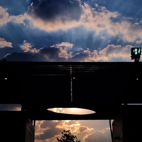 Détail circuit Bugatti
#sarthe #lemans #lemans24h #24hlemans #sunsetlovers #sunset #sky #coucherdesoleil #amazinglemans #lemanssurprend #lemanstourisme #architecturephotography #architecture #sarthedecouverte #sarthetourisme #tourismeensarthe #igerssarthe #igersfrance