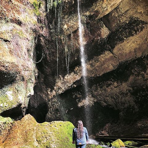 #места#эмоции#иКрасота#прогулки#водопад#ПастьДракона Не могла не поделиться этой красотой,конечно было лезть туда трудно,но это стоило того. ⛰🐲